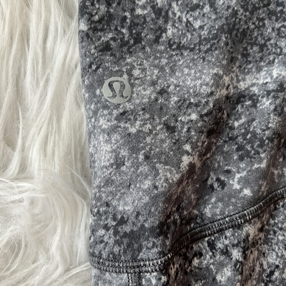 Lululemon Align Pant Size 4 - image 4